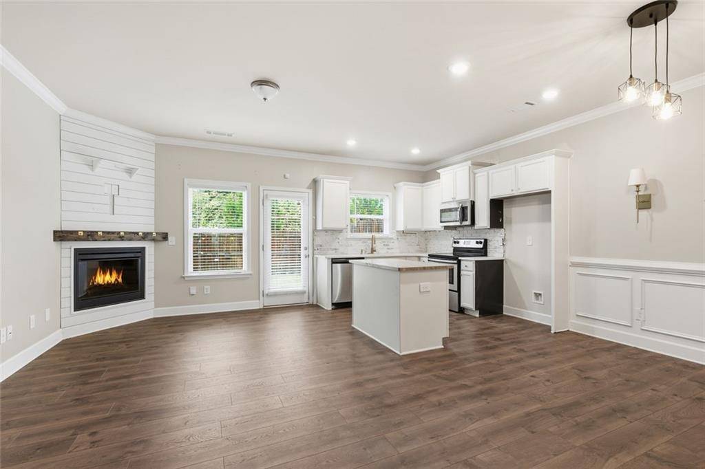 Oakwood, GA 30566,3732 Acorn DR