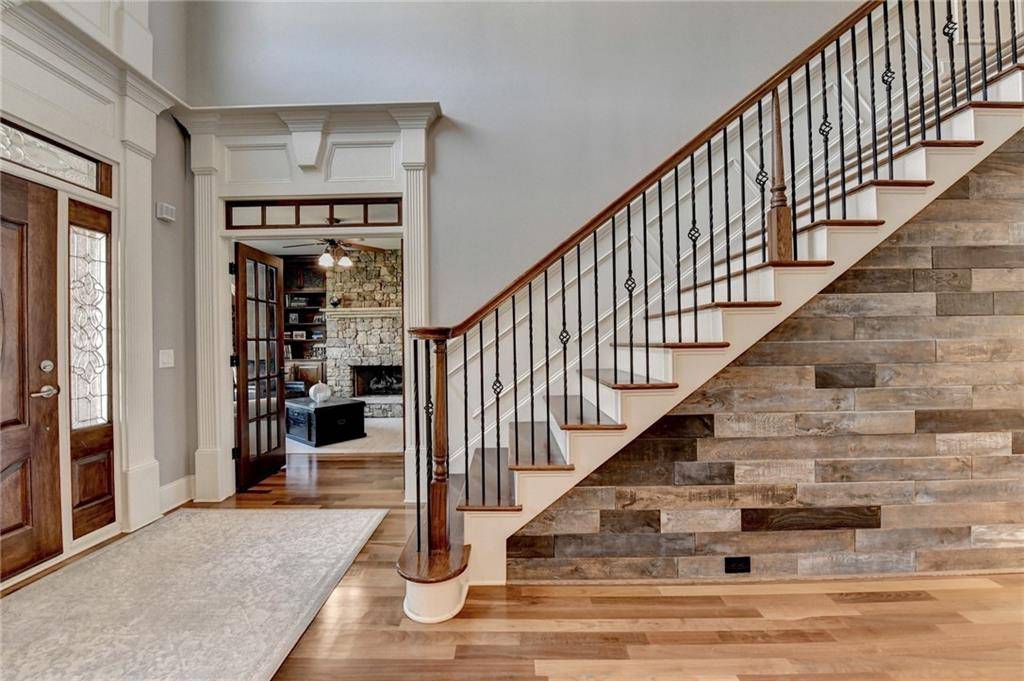 Suwanee, GA 30024,1082 Heathchase DR