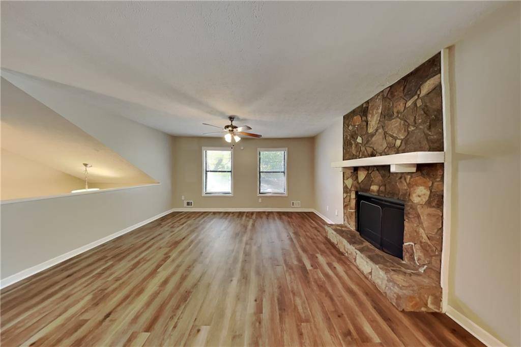 Kennesaw, GA 30152,6015 Sumit CT NW