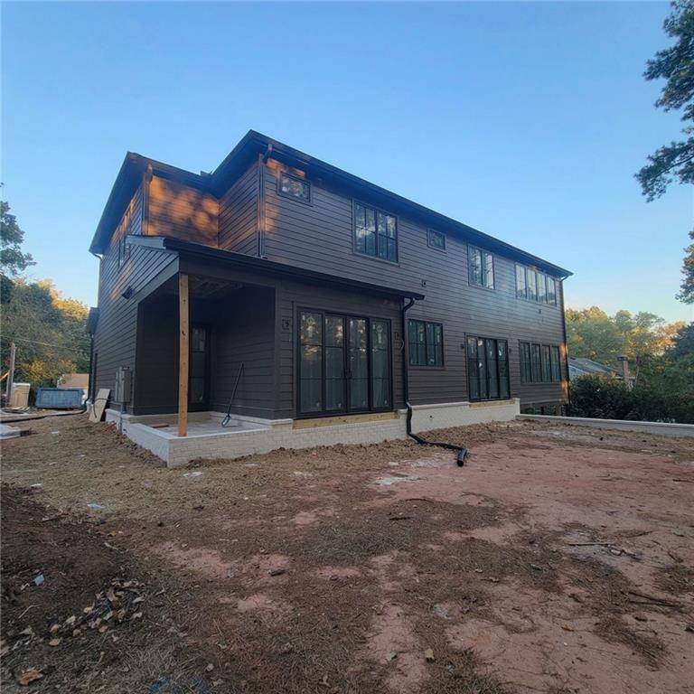 Dunwoody, GA 30338,1442 Cedarhurst DR