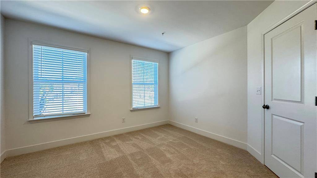 Woodstock, GA 30188,100 Agnew WAY