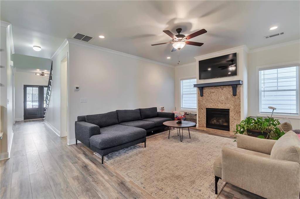 Lilburn, GA 30047,112 Hunley LN