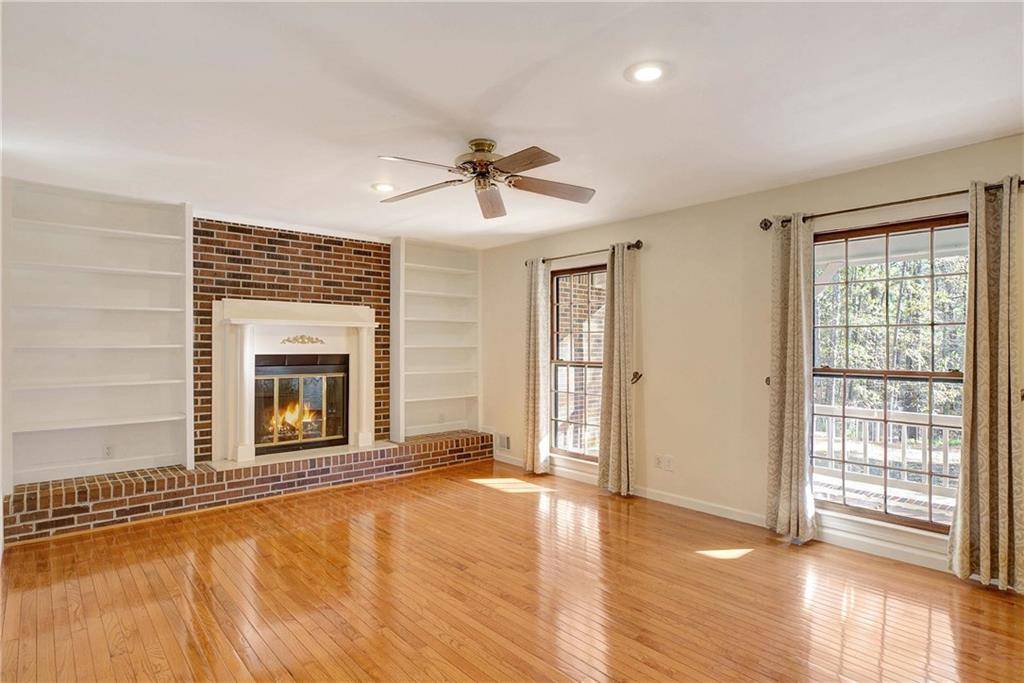 Chattahoochee Hills, GA 30213,10185 Henry Mill RD