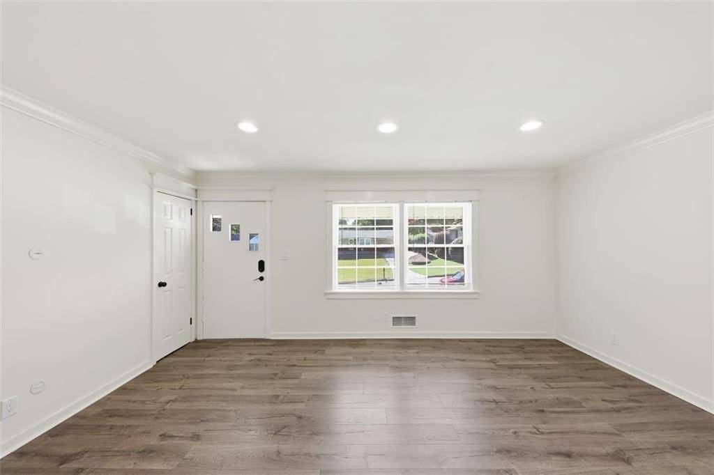 Smyrna, GA 30080,2051 Dundee DR