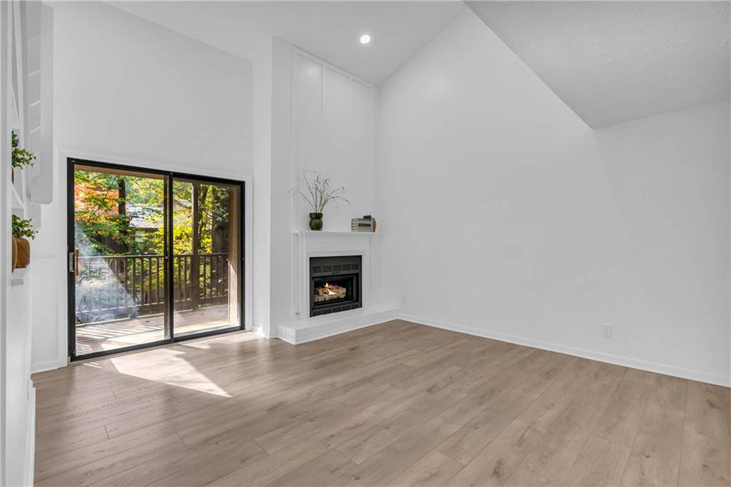 Atlanta, GA 30350,704 River Run DR