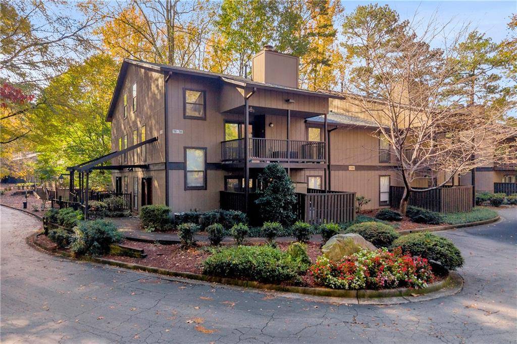 Atlanta, GA 30350,704 River Run DR