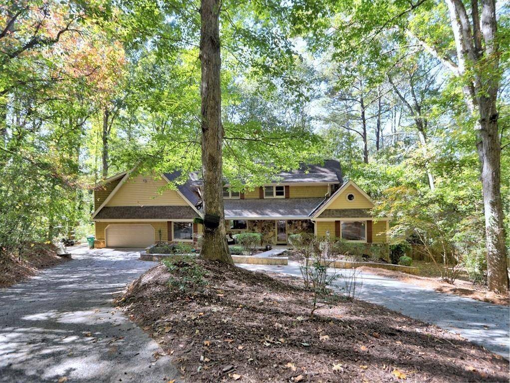 Alpharetta, GA 30022,240 Fairway Ridge DR