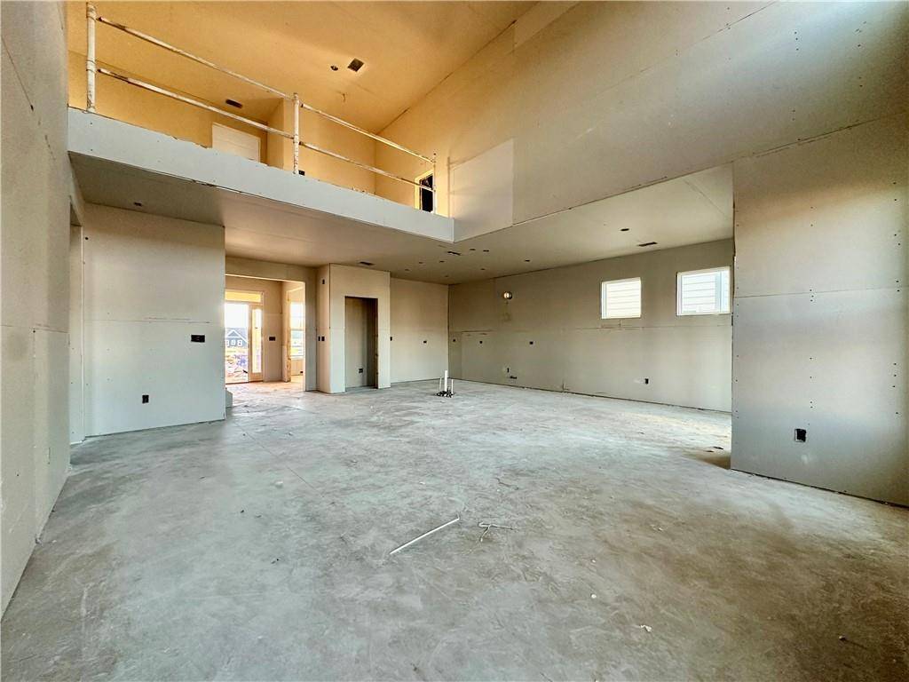 Hoschton, GA 30548,203 Coffee LN