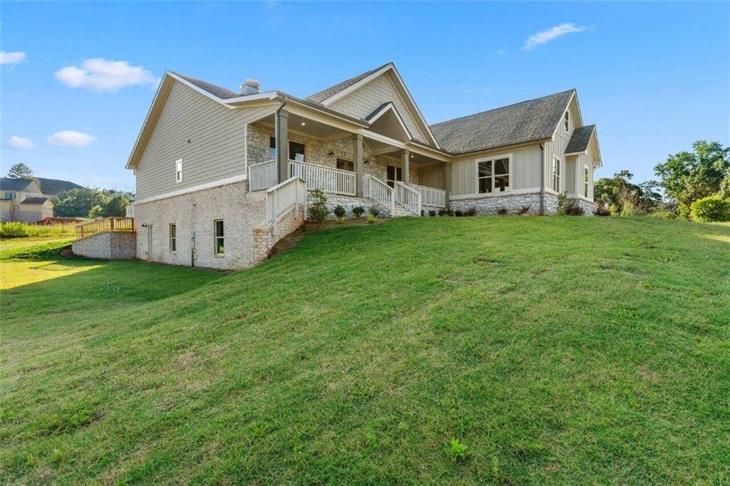 Hoschton, GA 30548,44 Palomino Circle