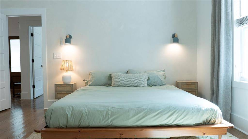 Atlanta, GA 30310,1021 Lawton AVE SW