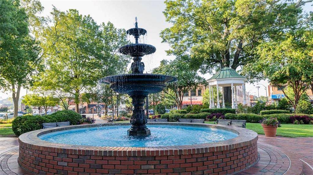 Marietta, GA 30066,1850 Butterfly WAY