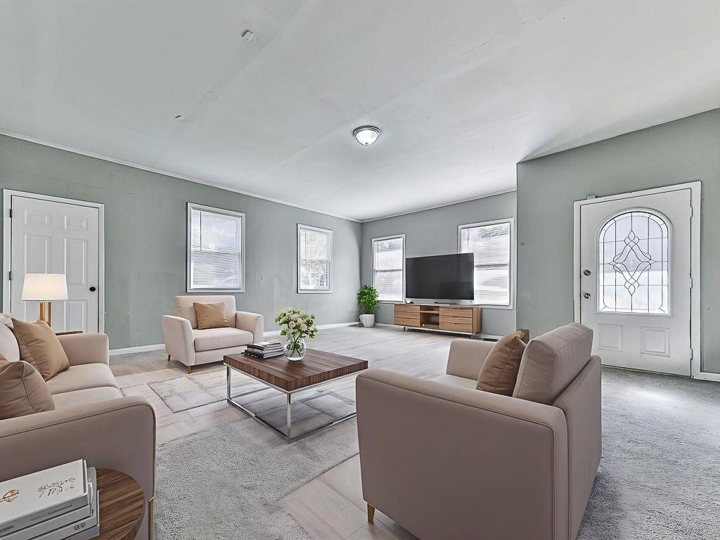 Riverdale, GA 30296,6266 Auburn DR