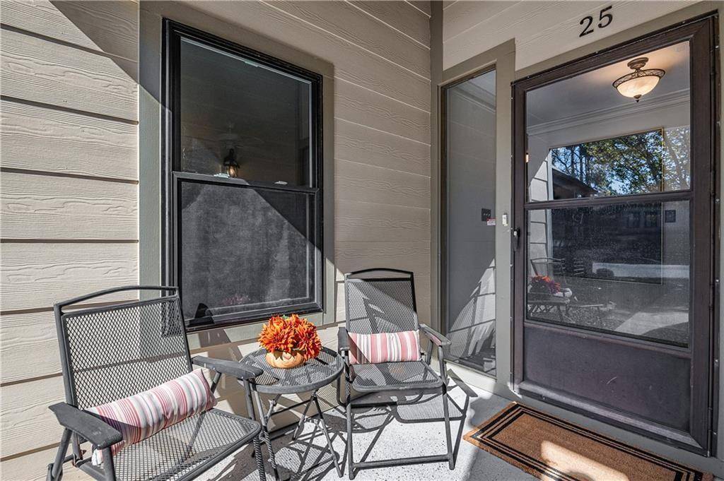 Atlanta, GA 30328,25 Forrest PL