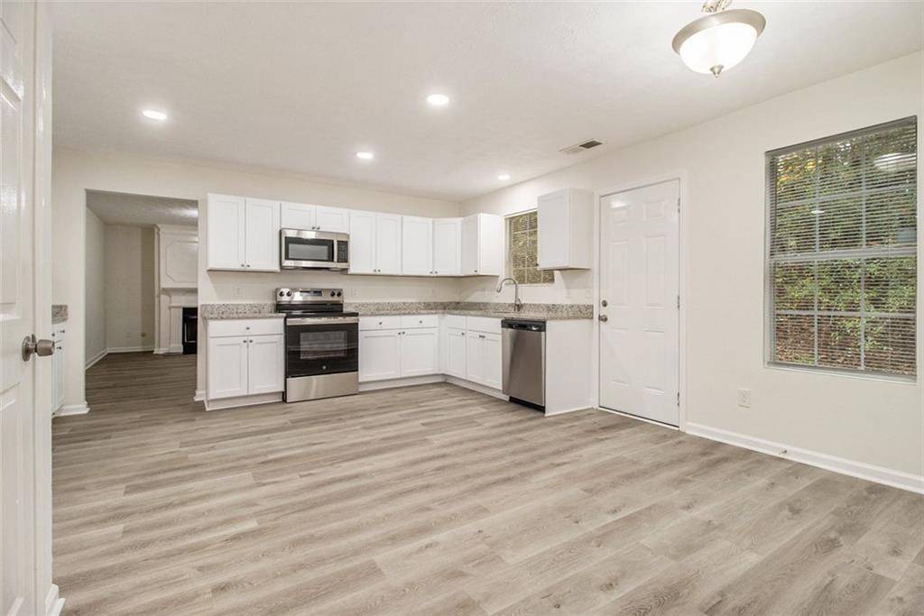 Stonecrest, GA 30038,6226 LEVERETT DR