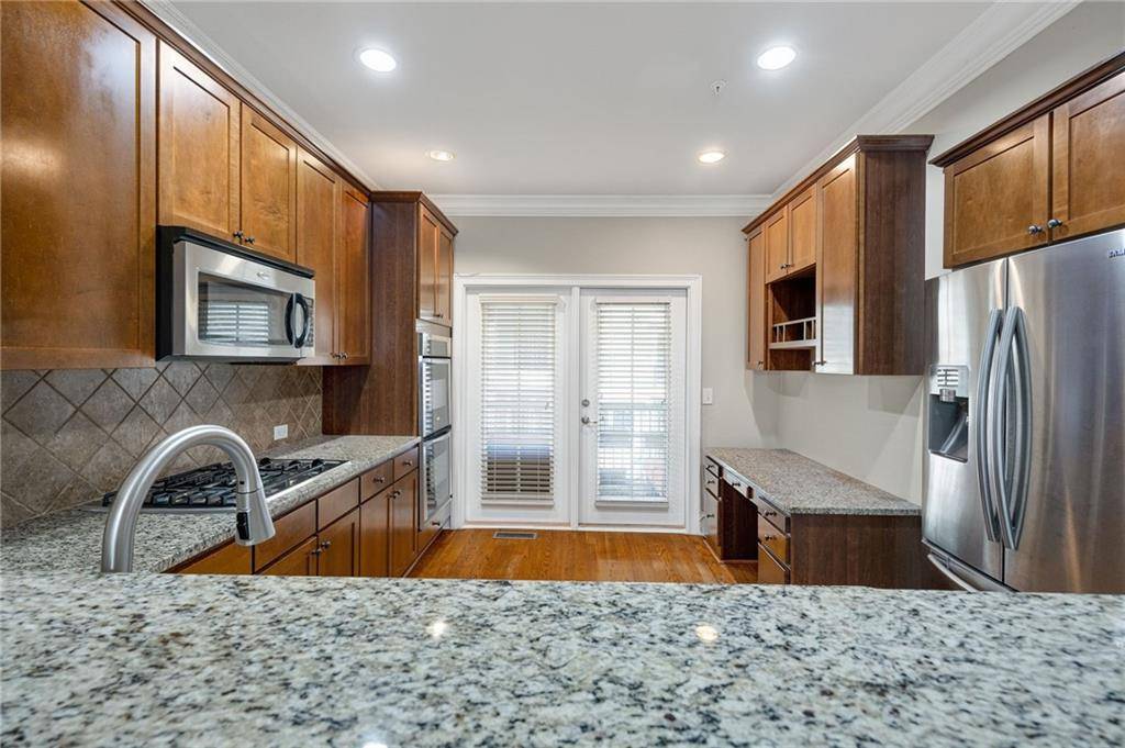 Atlanta, GA 30328,6459 Chariot ST #35