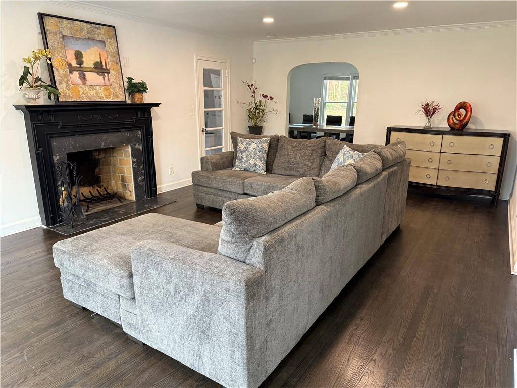 Atlanta, GA 30319,1140 Goodwin PL NE