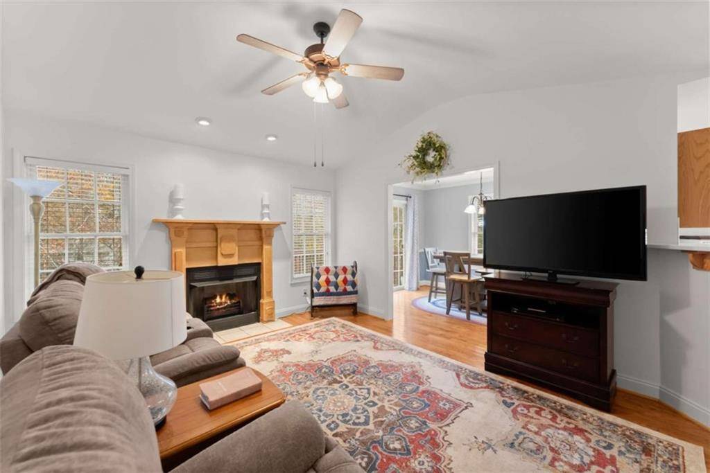 Demorest, GA 30535,107 Brasstown LN