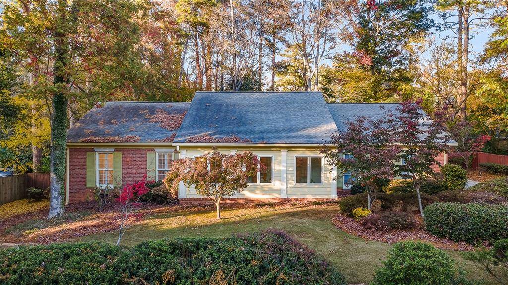 Dunwoody, GA 30338,1706 Womack RD