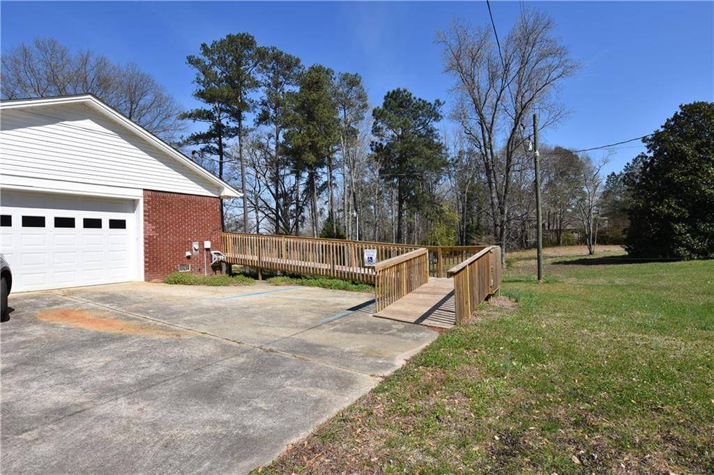 Tyrone, GA 30290,1925 Highway 74 N