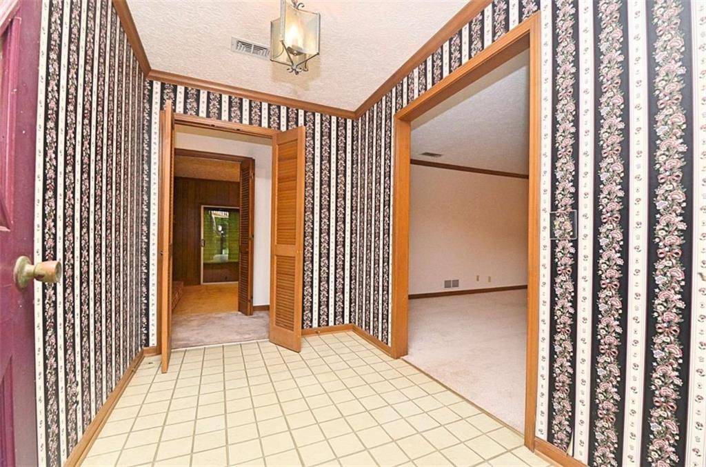 Conyers, GA 30094,1590 Colonial South DR SW