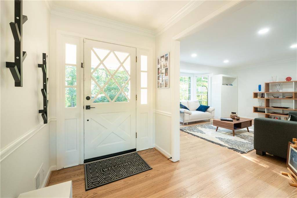 Atlanta, GA 30328,7330 Hunters Branch DR