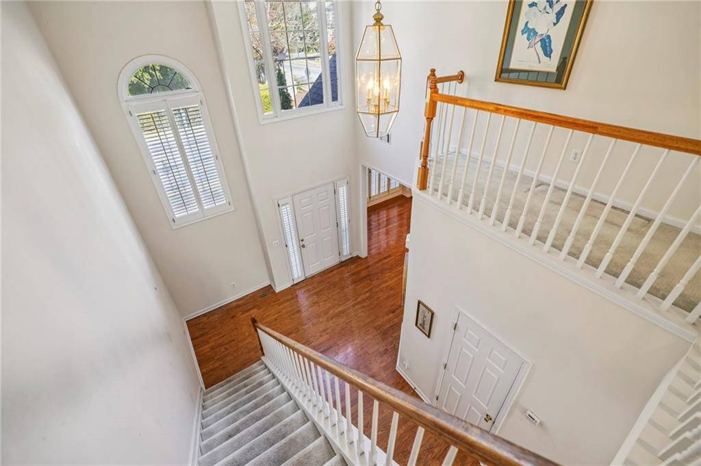 Atlanta, GA 30328,900 Lancaster WAY