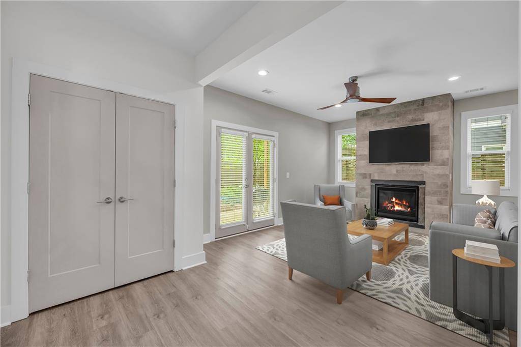 Atlanta, GA 30316,183 Cleveland #B