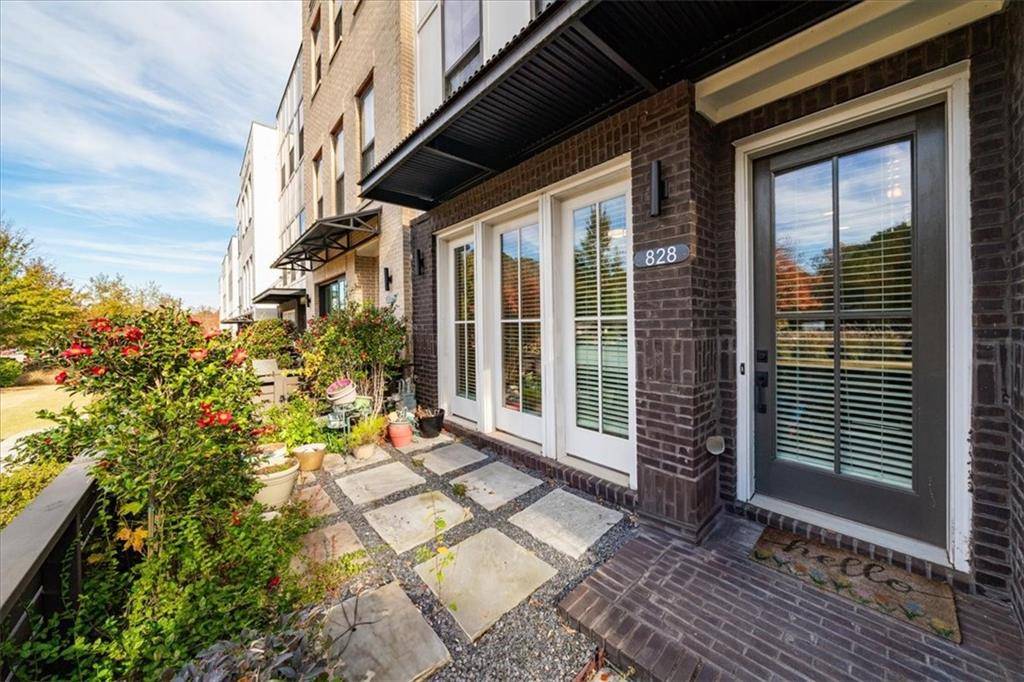 Decatur, GA 30033,828 Constellation DR