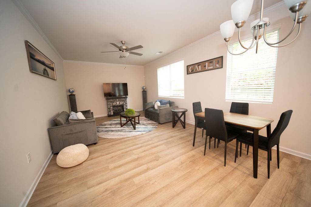 Atlanta, GA 30354,585 River Gardens DR