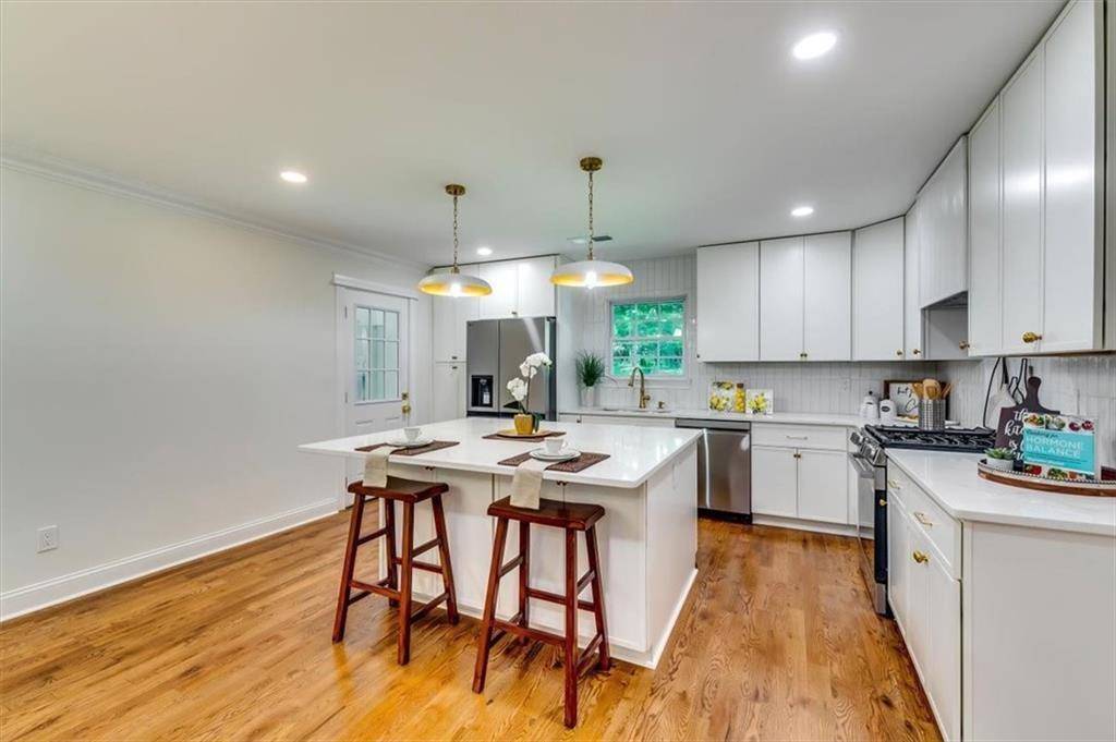 Stockbridge, GA 30281,106 Bob White DR