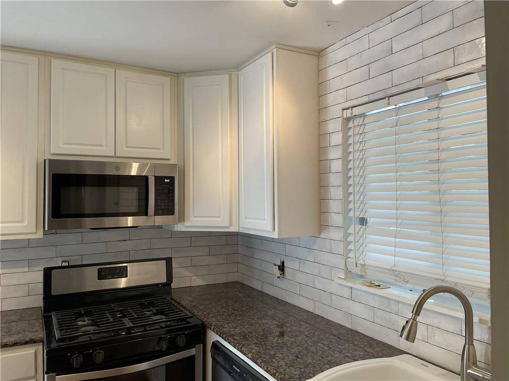 Atlanta, GA 30342,4345 Chastain WALK NE #45