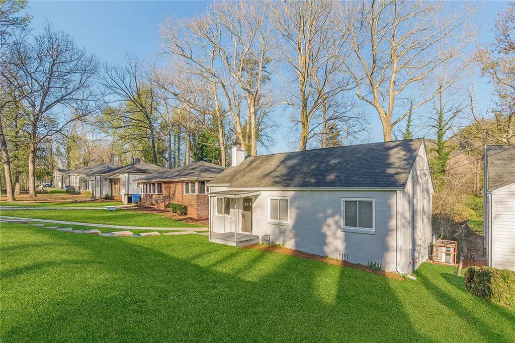 Atlanta, GA 30311,1376 Westmont RD SW