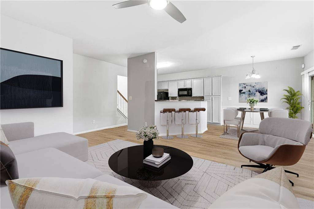 Suwanee, GA 30024,384 Creek Manor WAY