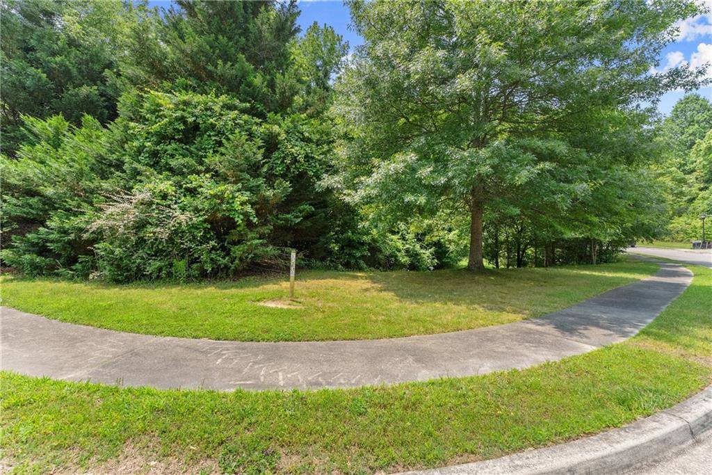 Gainesville, GA 30501,1756 Oak Tree HOLW