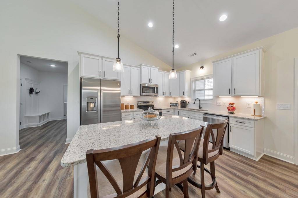 Rockmart, GA 30153,516 Barnwood DR