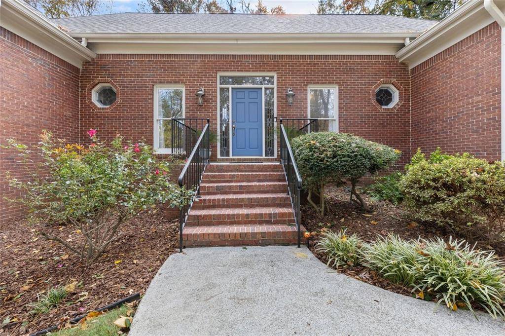 Lilburn, GA 30047,5768 LOST GROVE DR NW