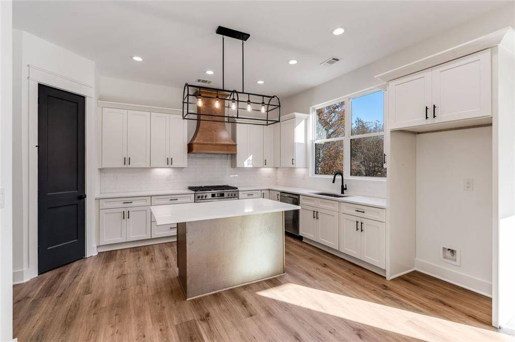 Dallas, GA 30132,790 FERGUSON PL