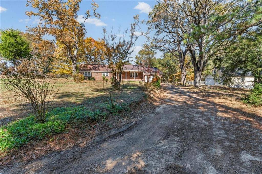 Silver Creek, GA 30173,110A Williams RD SE