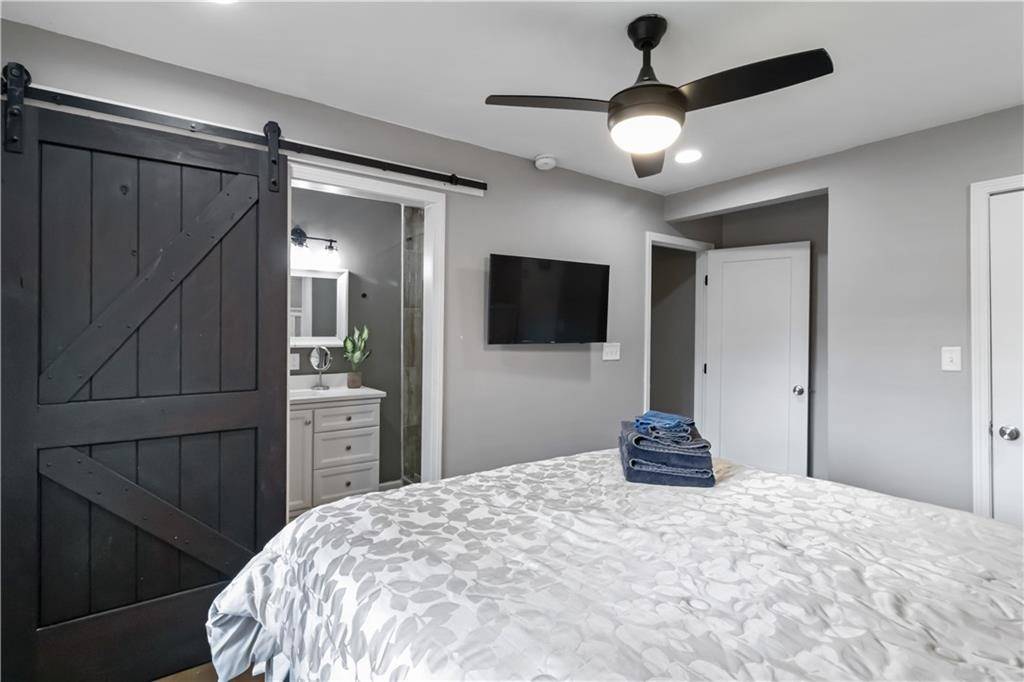 Atlanta, GA 30344,2450 Harwood DR