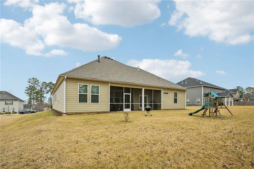 Senoia, GA 30276,290 Calebee AVE