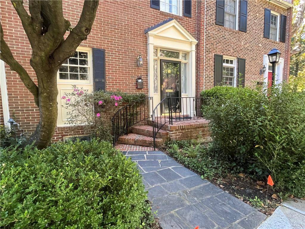 Atlanta, GA 30327,3512 Paces PL NW