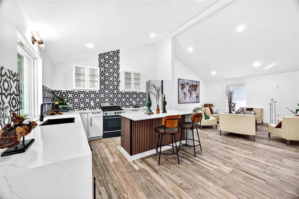 Atlanta, GA 30311,1705 Beechwood BLVD SW