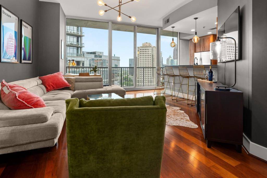 Atlanta, GA 30309,1080 Peachtree ST NE #2108