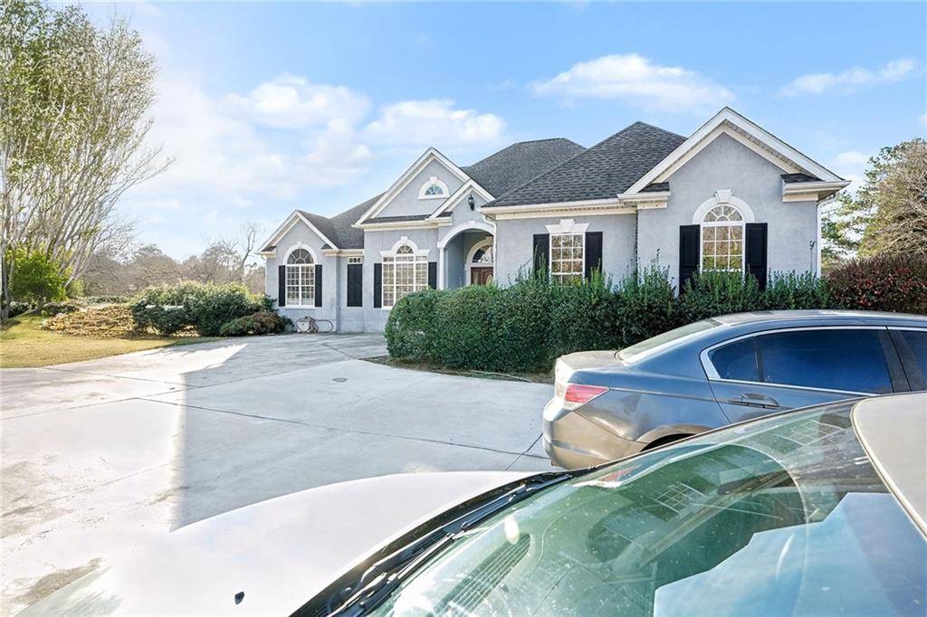 Griffin, GA 30223,517 N Pine Hill RD