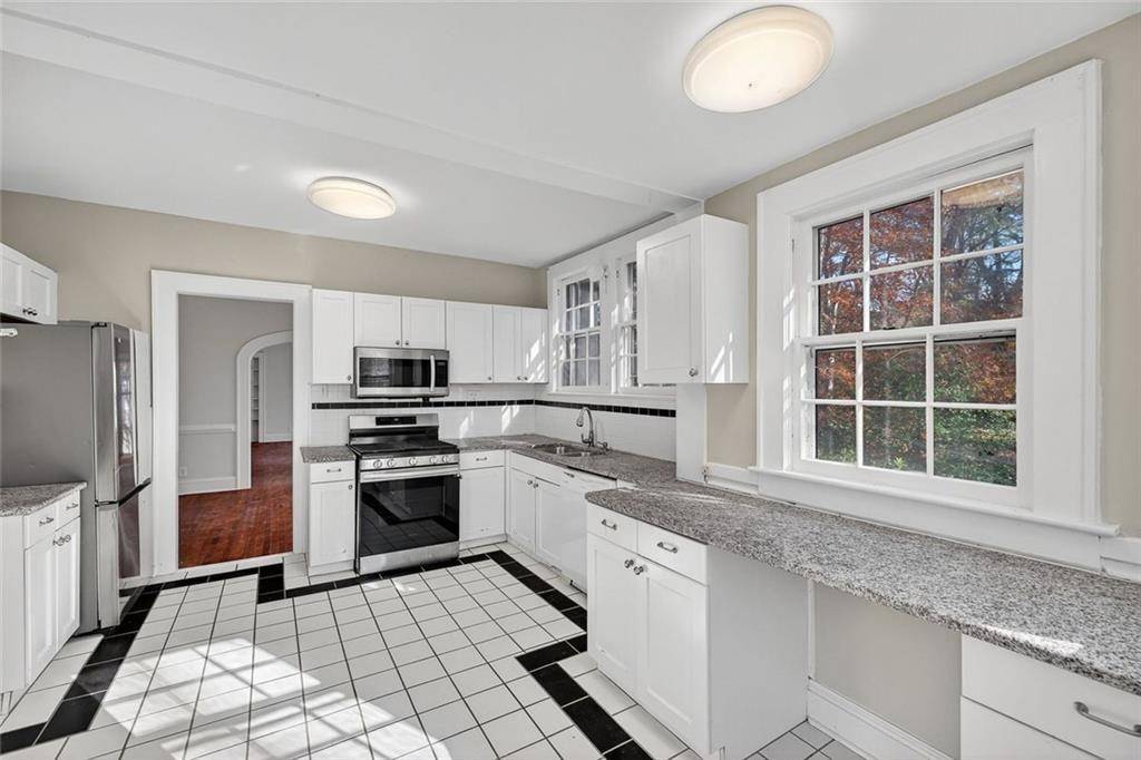 Atlanta, GA 30307,444 Burlington RD NE #1