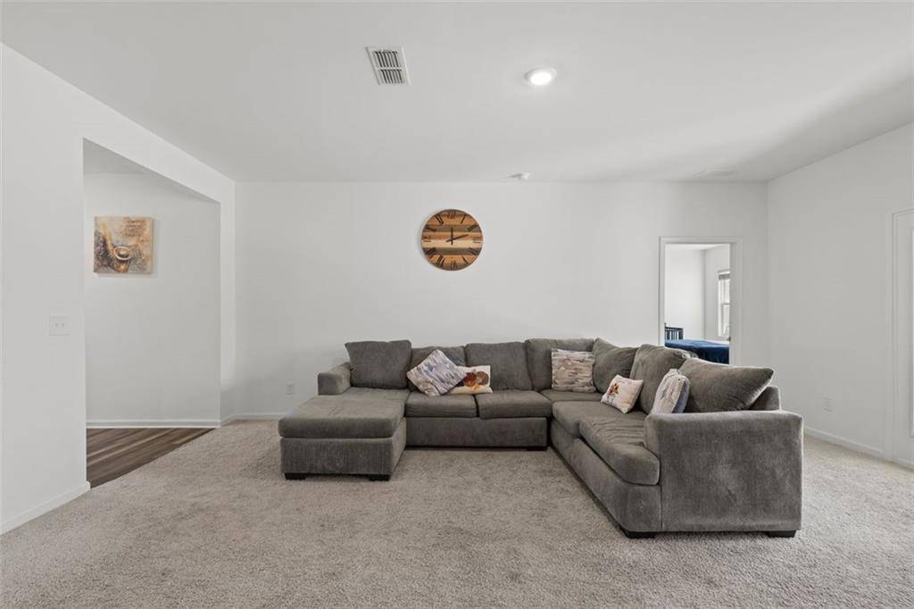 Hoschton, GA 30548,706 BENTWATER WAY