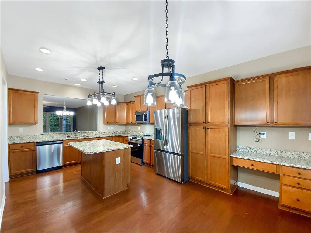 Griffin, GA 30223,802 Dusky Sap CT