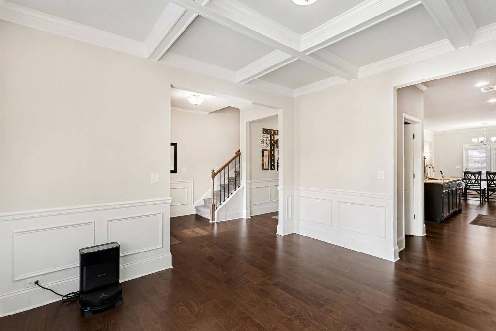 Villa Rica, GA 30180,1093 S CREEK DR