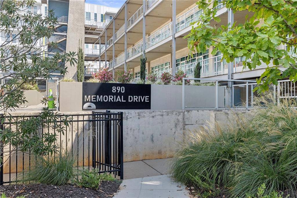 Atlanta, GA 30316,890 Memorial Drive DR SE #107