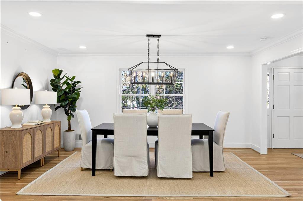 Dunwoody, GA 30338,5092 Hidden Branches CIR